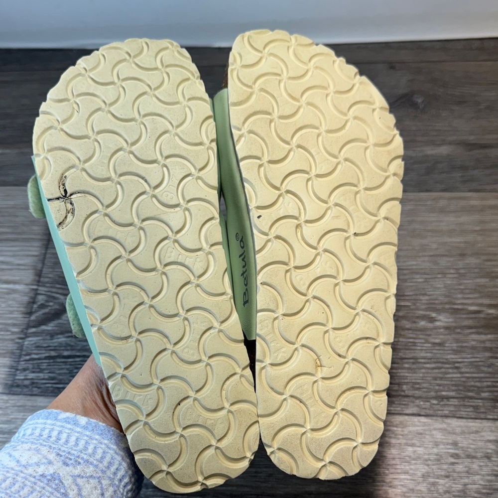 Women's Mint Green Double Strap Sandals size 37 (j154) - Picture 11 of 11